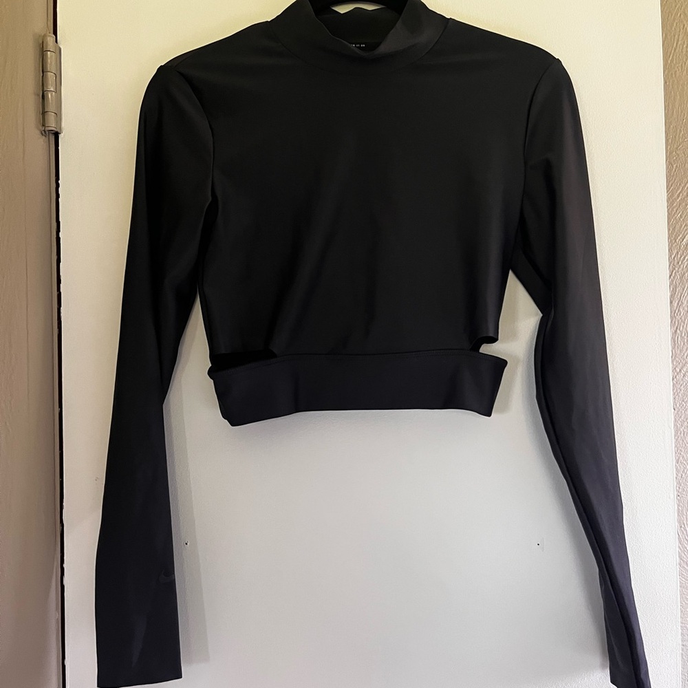 Nike Black Fitted Crop Top Long Sleeve